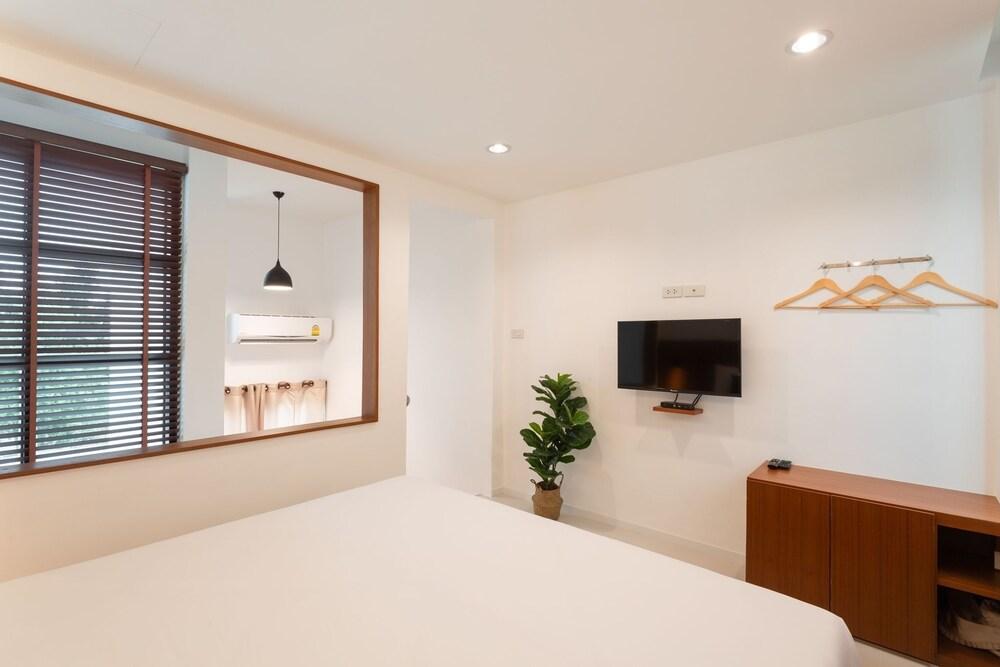 บาราญาณเพลซ Hotel นาจอมเทียน ภายนอก รูปภาพ